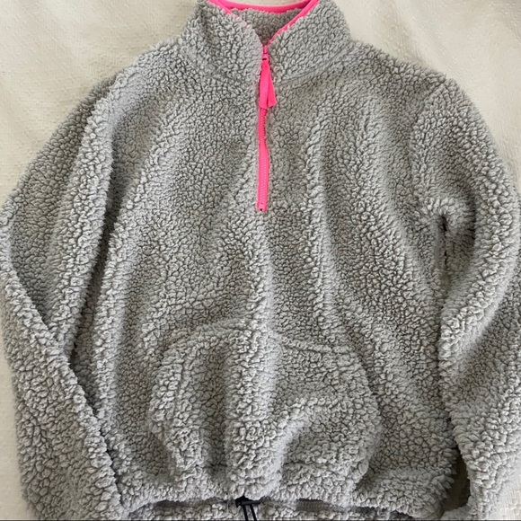 Fuzzy gray half-zip - Picture 2 of 4